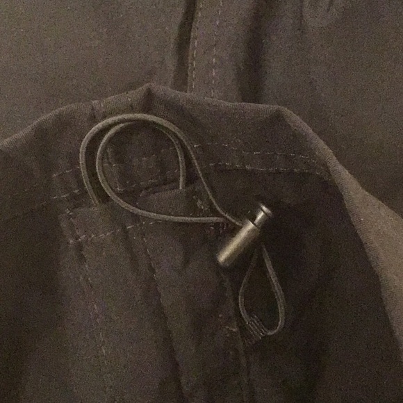 Eddie Bauer Active Crop - size 14 - Picture 5 of 7